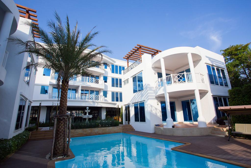 The Verona Villa HHQ Exteriör bild
