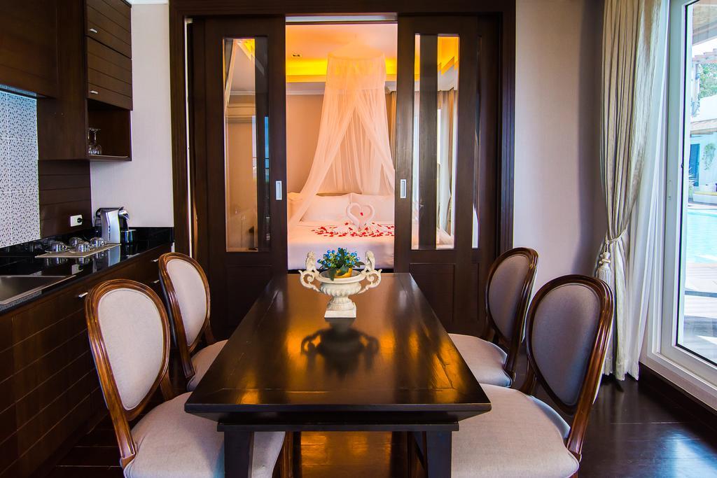 The Verona Villa HHQ Rum bild